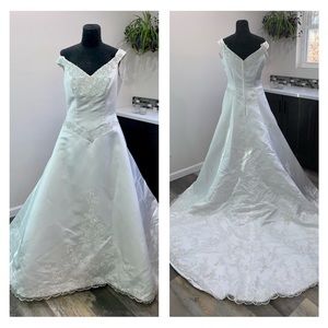 Sparkling Size 12 Bridal White Satin Beaded Wedding Gown